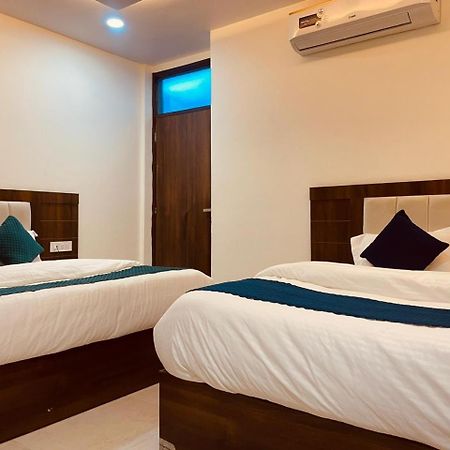 Wooibhotels The Divine Ganga Haridwār Exteriör bild