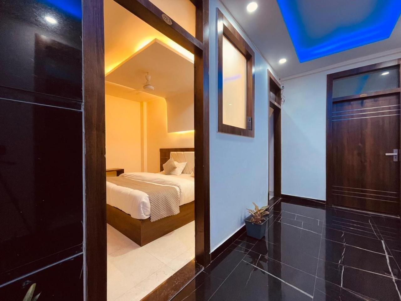 Wooibhotels The Divine Ganga Haridwār Exteriör bild
